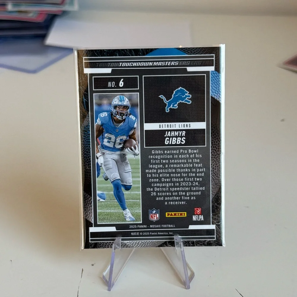 🔥 2025 Jahmyr Gibbs Panini Mosaic Touchdown Masters. Detroit Lions - Picture 2 of 2
